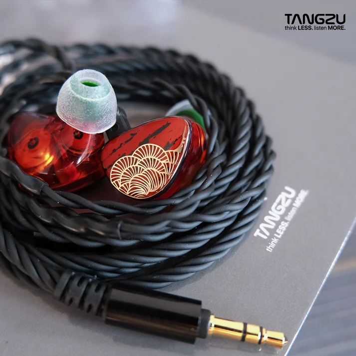 Tangzu Xuan NV product graphic highlighting the dual-dynamic driver layout and included accessories